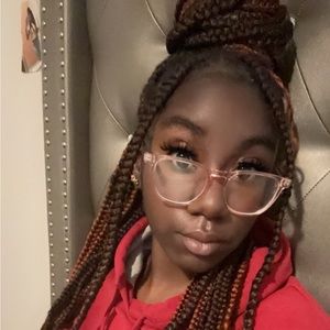 Meet your Posher, Shaniyah